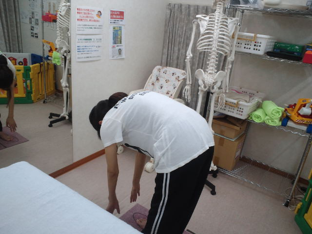 整体前の体の動きチェック